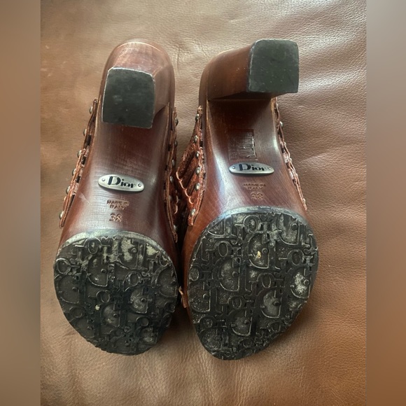 Dior Wood And Leather heels are a size 8. - Picture 9 of 11